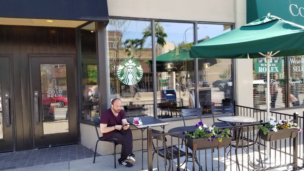 Starbucks | cafe | 528 Dempster St, Evanston, IL 60202, USA | 8477338328 OR +1 847-733-8328
