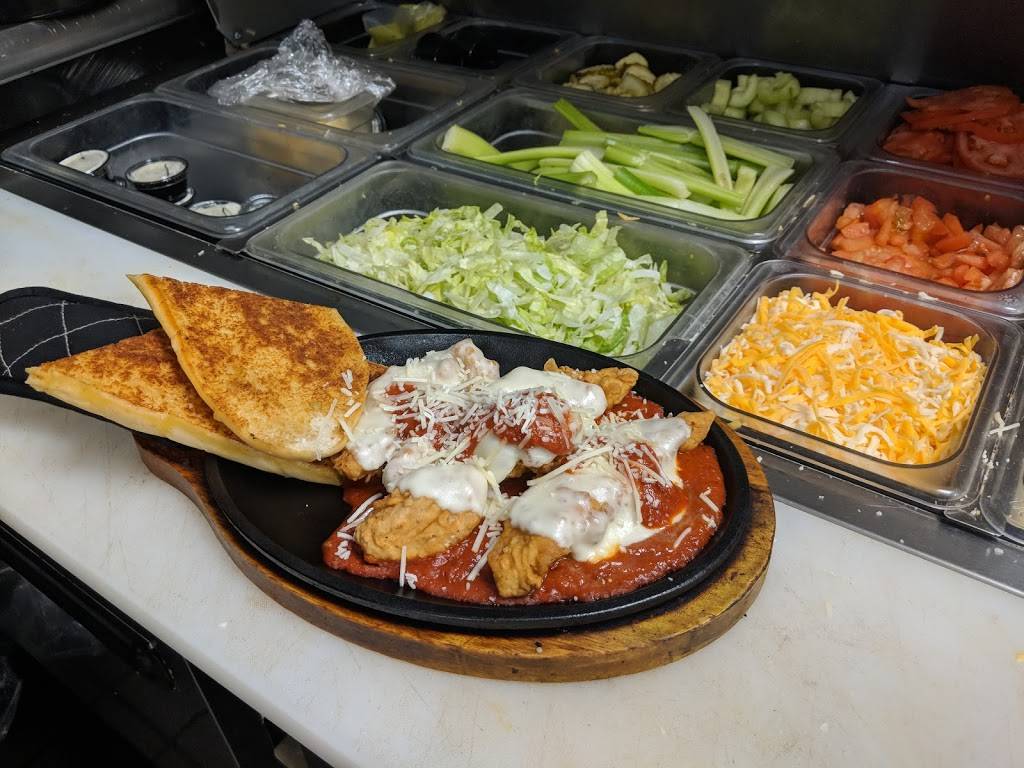 Beef O Bradys | restaurant | 1825 Tamiami Trail, Port Charlotte, FL 33948, USA | 9417669886 OR +1 941-766-9886