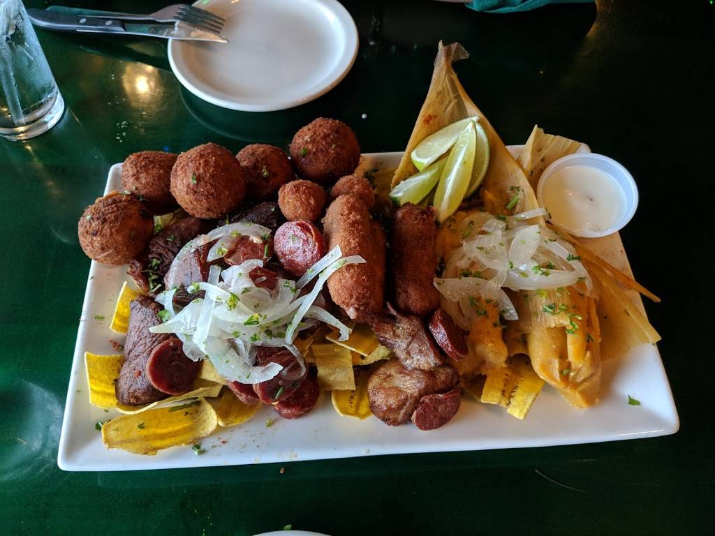 Wajiros Restaurant | restaurant | 12670 SW 8th St, Miami, FL 33184, USA | 3052279604 OR +1 305-227-9604