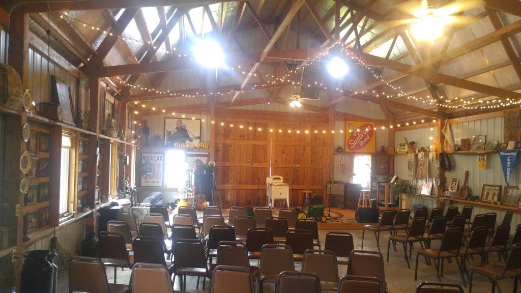 Wisconsin Opry | restaurant | 9433 Moon Rd, Baraboo, WI 53913, USA | 6082547951 OR +1 608-254-7951