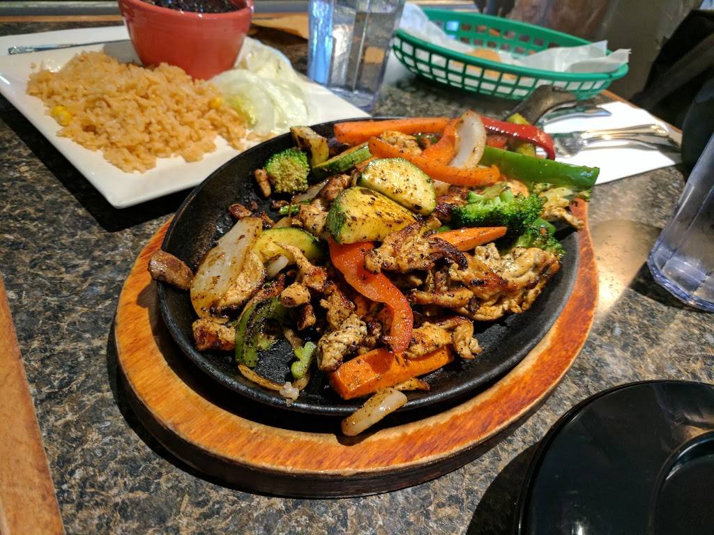 Robertos Cantina | restaurant | 168 S Murphy Ave, Sunnyvale, CA 94086, USA | 4087392021 OR +1 408-739-2021