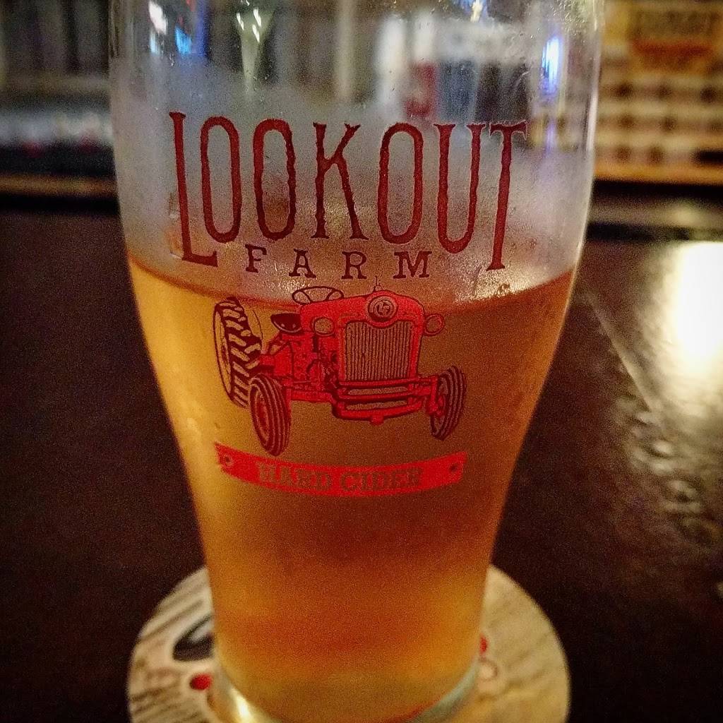 The Lookout Taproom | restaurant | 89 Pleasant St S, Natick, MA 01760, USA | 5086531178 OR +1 508-653-1178