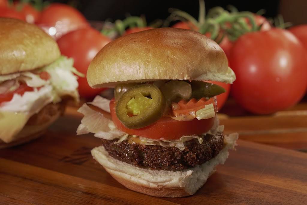 Savvy Sliders | restaurant | 6045 S Cedar St, Lansing, MI 48911, USA | 5172727777 OR +1 517-272-7777