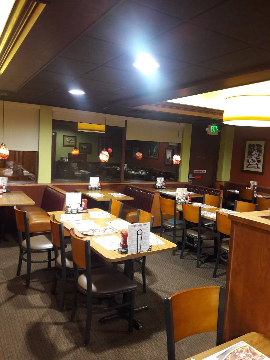 Dennys | restaurant | 350 E 104th Ave, Thornton, CO 80233, USA | 3034509962 OR +1 303-450-9962