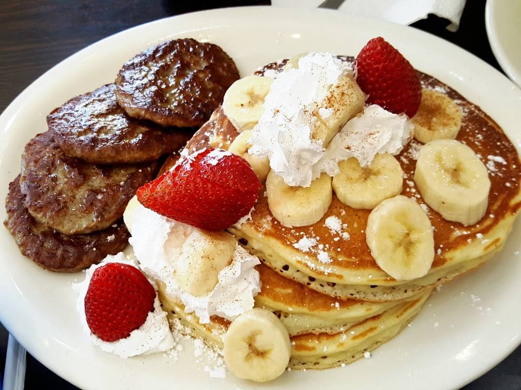 Champs Diner | meal takeaway | 1539 Cecil B. Moore Ave, Philadelphia, PA 19121, USA | 2157690995 OR +1 215-769-0995