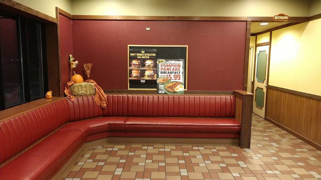 Kings Family Restaurants | restaurant | 2400 Leechburg Rd Suite 1000, New Kensington, PA 15068, USA | 7243392234 OR +1 724-339-2234