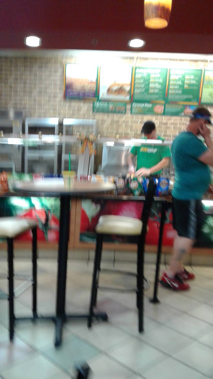 Subway Restaurants | restaurant | 12610 US-19, Hudson, FL 34667, USA | 7278681237 OR +1 727-868-1237