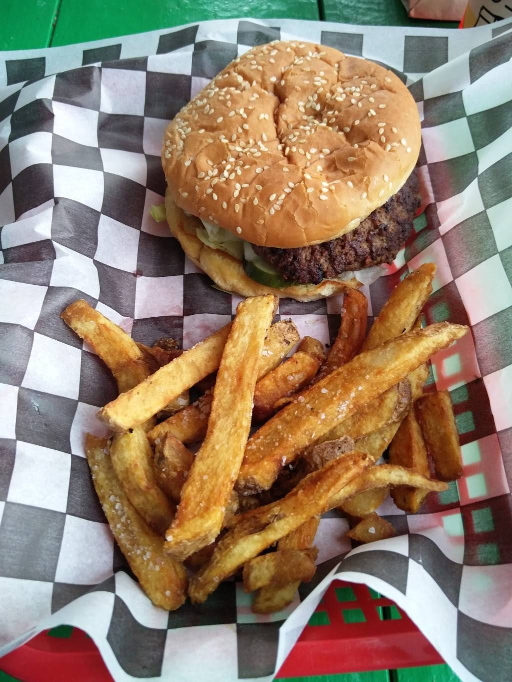 Dubs Place | restaurant | 4408 Dayton Blvd, Chattanooga, TN 37415, USA | 4238753151 OR +1 423-875-3151