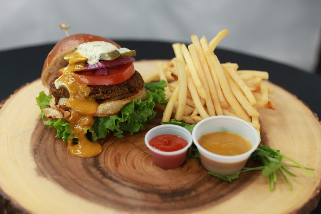 Botanic Burgers | restaurant | 4126 Executive Dr, La Jolla, CA 92037, USA | 8583621353 OR +1 858-362-1353