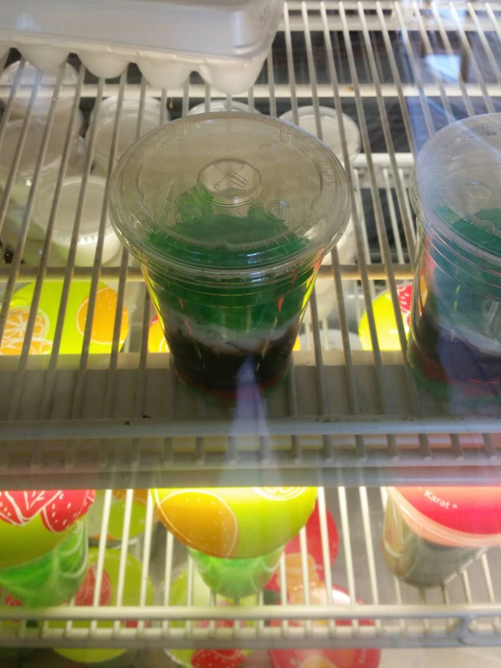 Le Banh Mi | restaurant | 29141 Dequindre Rd, Madison Heights, MI 48071, USA | 2484390888 OR +1 248-439-0888