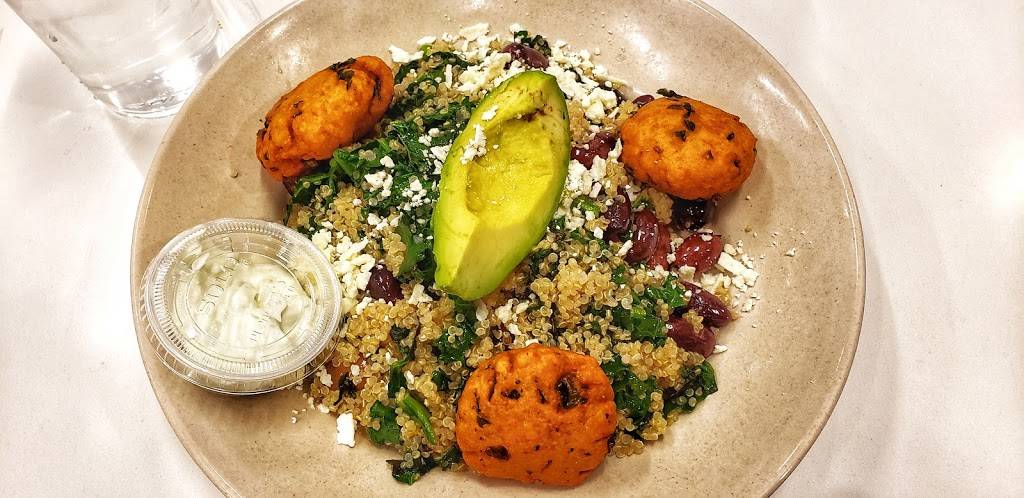 The Mixx | restaurant | 11942 Roe Ave, Overland Park, KS 66209, USA | 9133384000 OR +1 913-338-4000