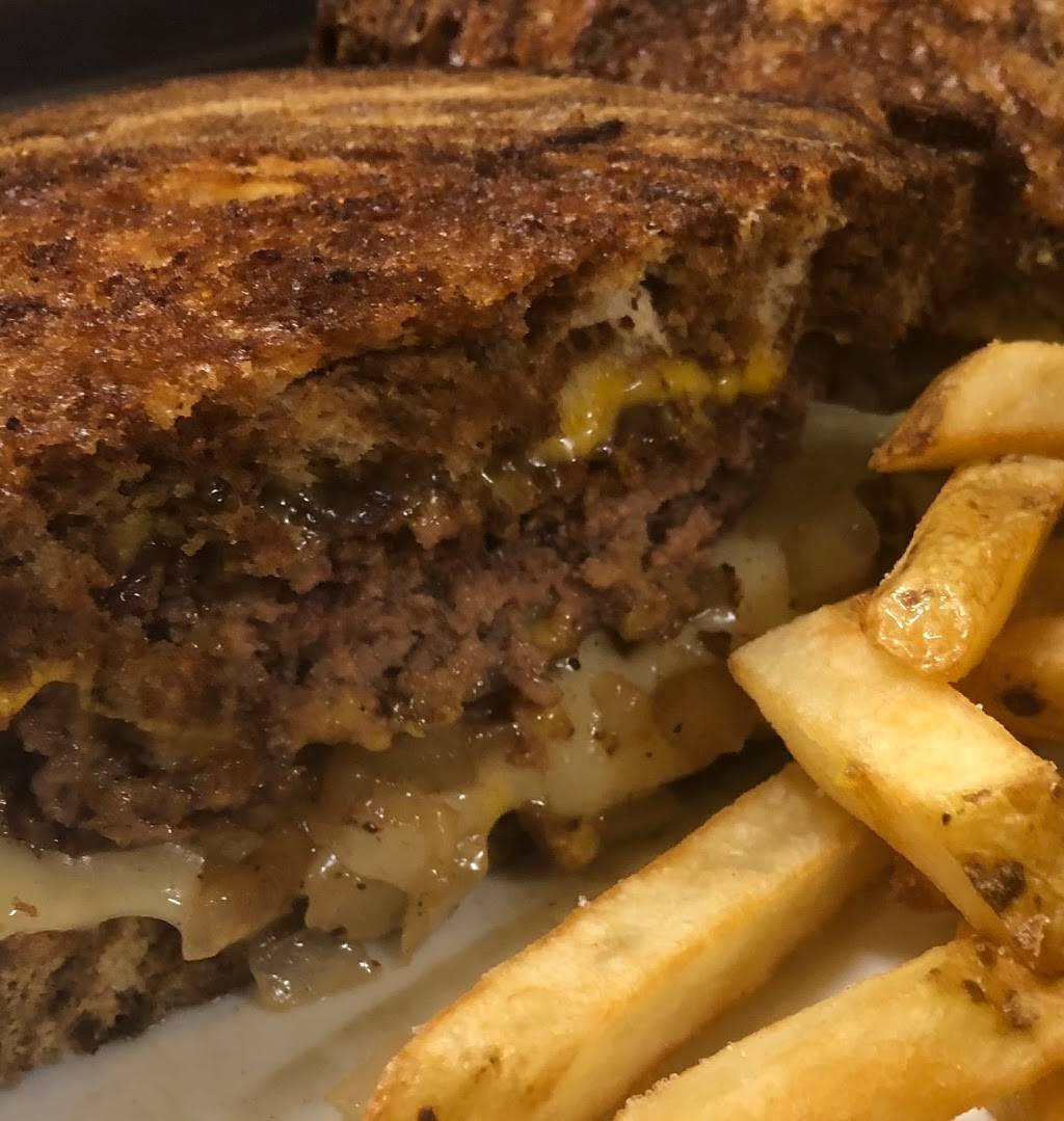 56 Family Restaurant | restaurant | 220 East, US-56, Galva, KS 67443, USA | 6206543500 OR +1 620-654-3500