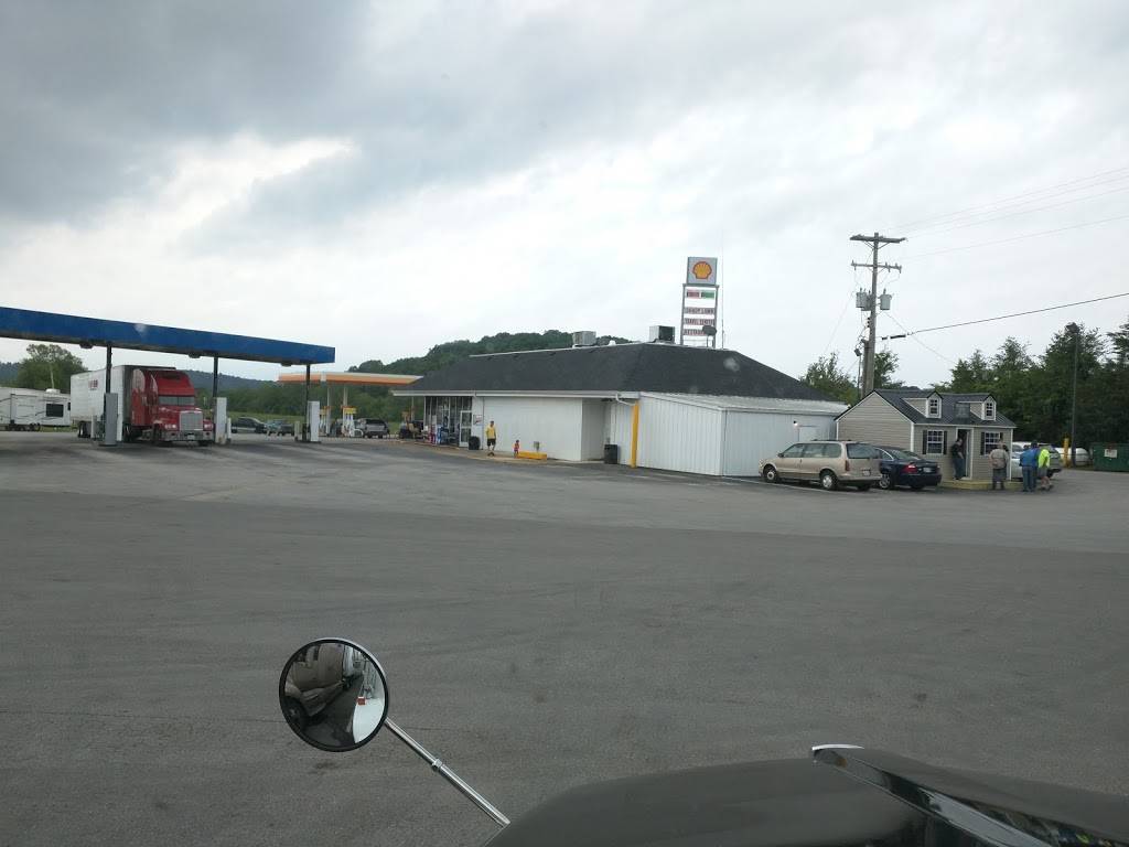 Shady Lawn Truck Stop | restaurant | 1371 Bryson Rd, Ardmore, TN 38449, USA | 9314680601 OR +1 931-468-0601