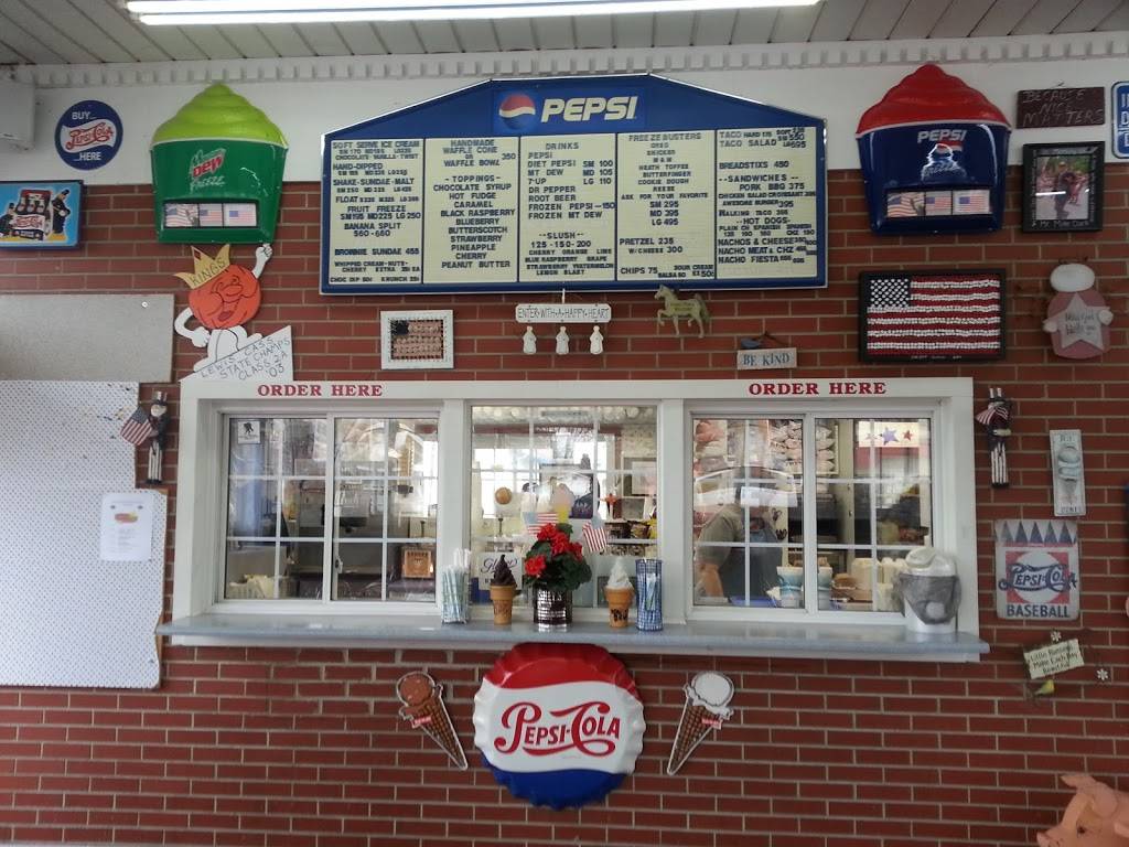 Walton Freeze | restaurant | 120 S Main St, Walton, IN 46994, USA | 5746260503 OR +1 574-626-0503