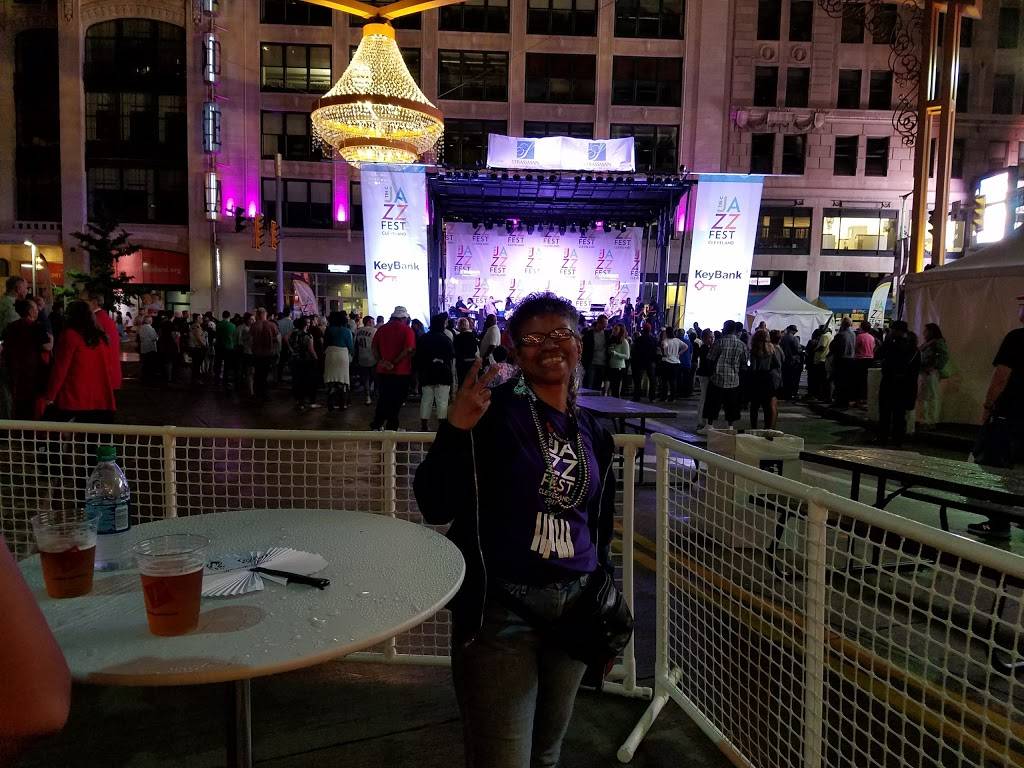 Parnells Irish Pub | restaurant | 1415 Euclid Ave, Cleveland, OH 44115, USA | 2168628953 OR +1 216-862-8953