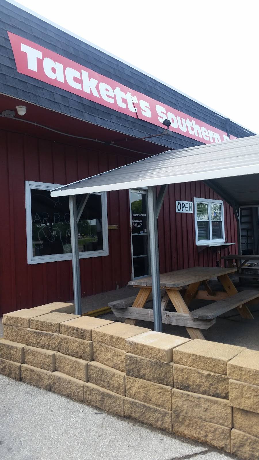 Tacketts Southern Bar-B-Que | restaurant | 2094 Harding Hwy E, Marion, OH 43302, USA | 7402623346 OR +1 740-262-3346