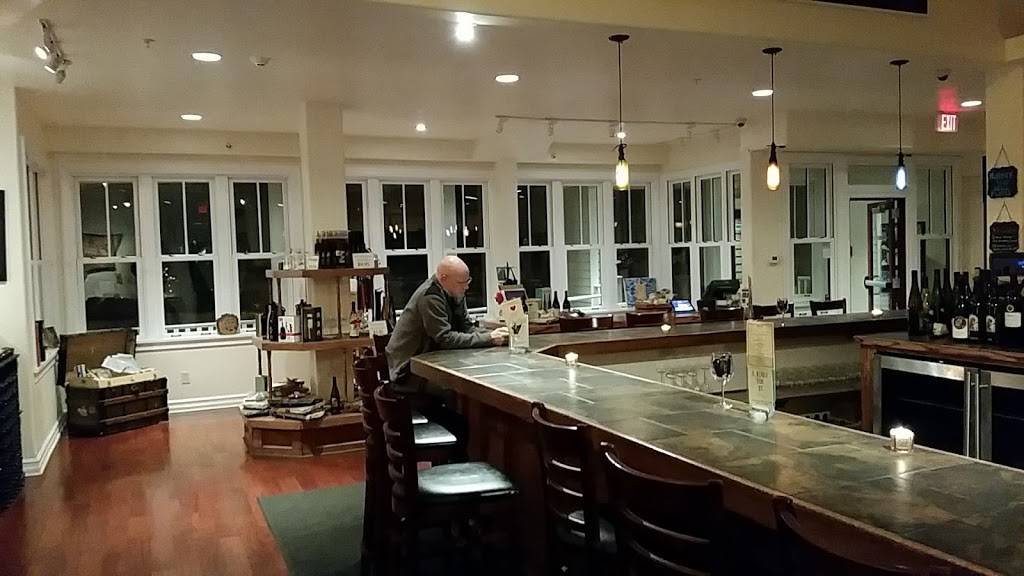 Thirsty Owl Saratoga | restaurant | 184 S Broadway, Saratoga Springs, NY 12866, USA | 5185879694 OR +1 518-587-9694