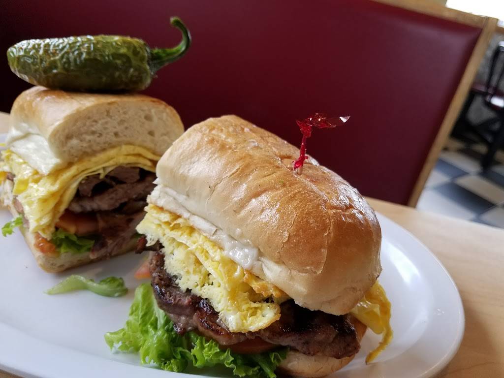 Tams Burgers | restaurant | 5639 Mission Boulevard, Riverside, CA 92509, USA | 9516824172 OR +1 951-682-4172