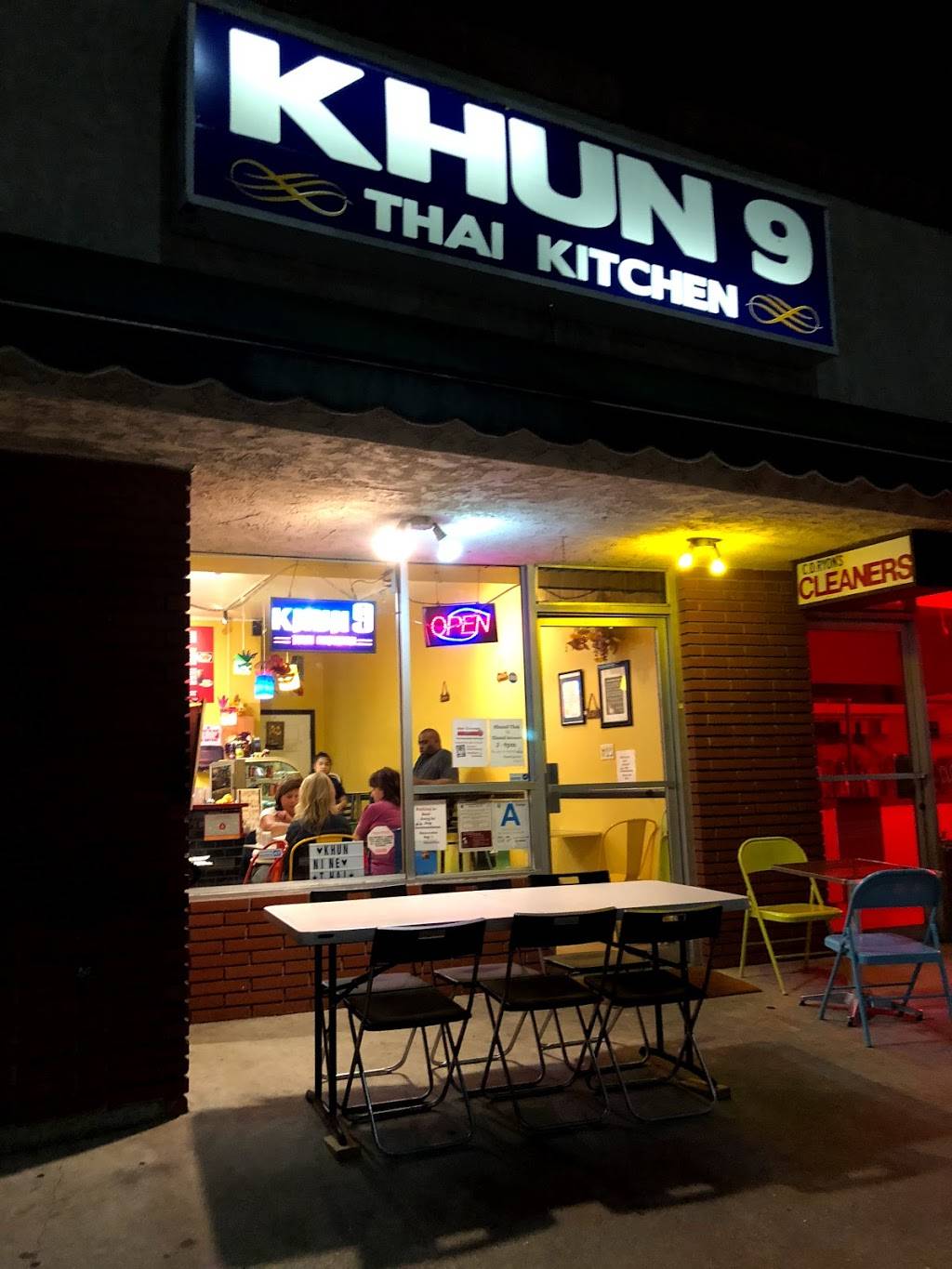 Khun 9 Thai Kitchen | restaurant | 2018 W Carson St, Torrance, CA 90501, USA | 3103284888 OR +1 310-328-4888