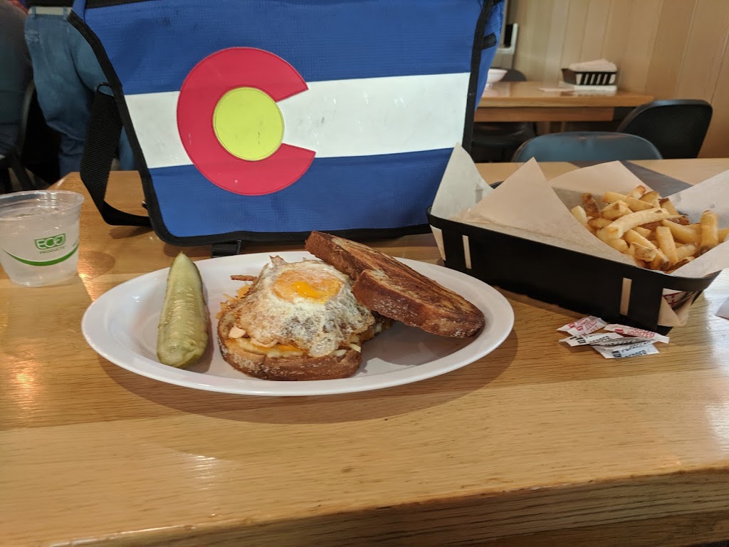 Sure Thing Burger | restaurant | 729 E Valley Rd, Basalt, CO 81621, USA | 9702795418 OR +1 970-279-5418