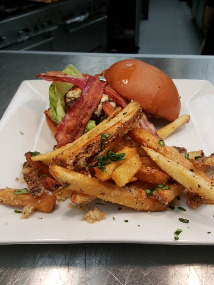 Hi Scores | Bar Arcade | restaurant | 4785 Blue Diamond Rd, Las Vegas, NV 89139, USA | 7028881999 OR +1 702-888-1999