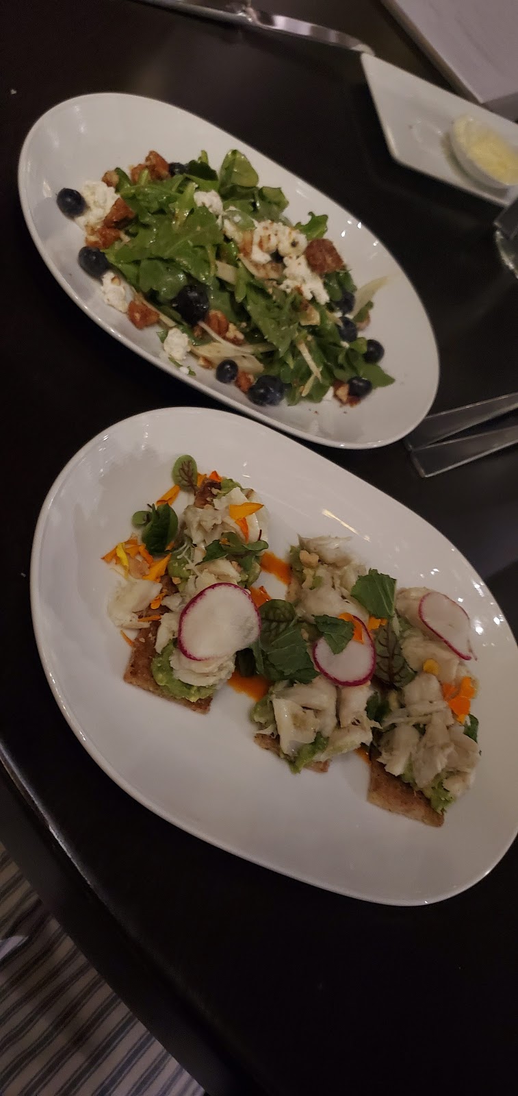 Southern Roots | restaurant | 17855 Scenic Hwy 98 #2, Fairhope, AL 36532, USA | 2519904300 OR +1 251-990-4300