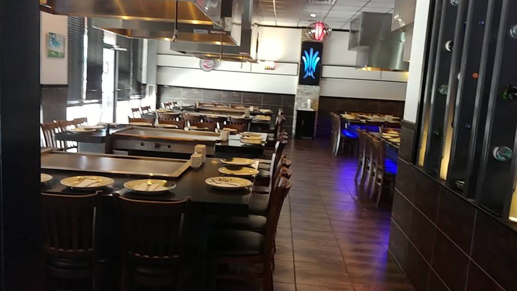 Sakura Japanese Steakhouse | restaurant | 10722 Big Bend Rd, Riverview, FL 33579, USA | 8136712388 OR +1 813-671-2388