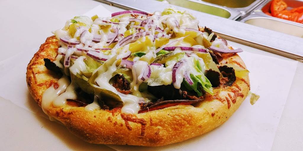 Shawarma & Pizza Chicco | restaurant | 1096 Chemin de Montréal O, Gatineau, QC J8M 2C1, Canada | 8196173434 OR +1 819-617-3434