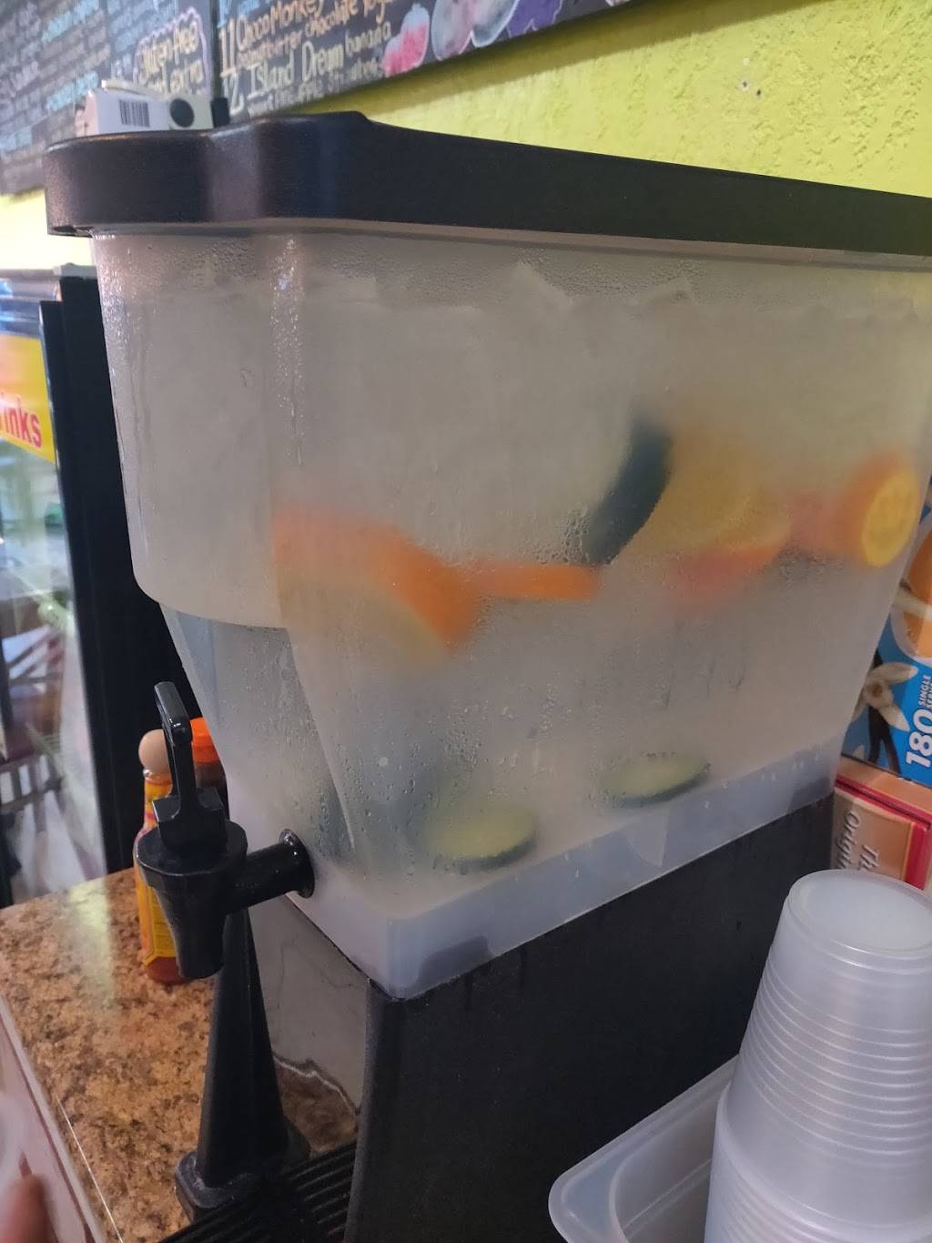 LIV Juice Bar and Smoothies | meal takeaway | 1251 University Ave, San Diego, CA 92103, USA | 6196883997 OR +1 619-688-3997