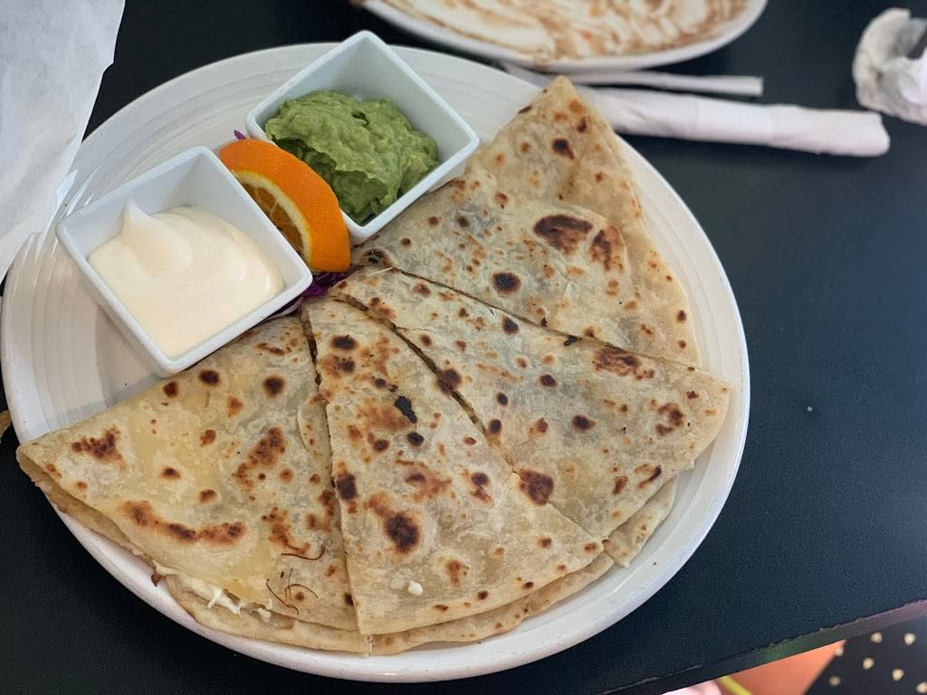 Agave Azul Kitchen & Tequila Bar | restaurant | 6724 E Whitmore Ave, Hughson, CA 95326, USA | 2098830800 OR +1 209-883-0800