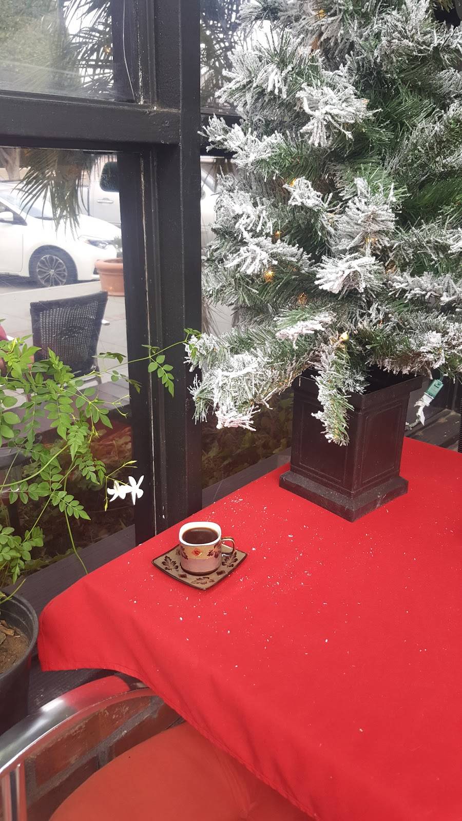 The Red Lounge Hookah & Crepe Cafe | cafe | 222 N Glendora Ave, Glendora, CA 91741, USA | 6266916637 OR +1 626-691-6637