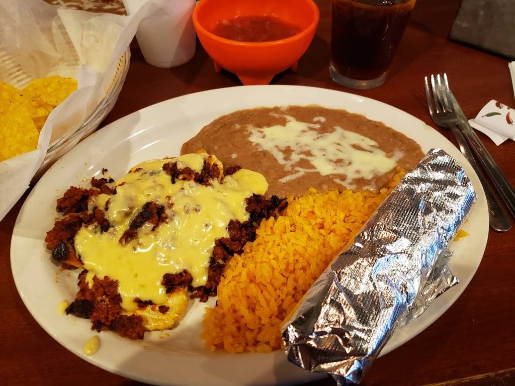 Rivers’ Mexican Cantina & Grill | restaurant | 407 Sycamore Rd, Genoa, IL 60135, USA | 8157842017 OR +1 815-784-2017