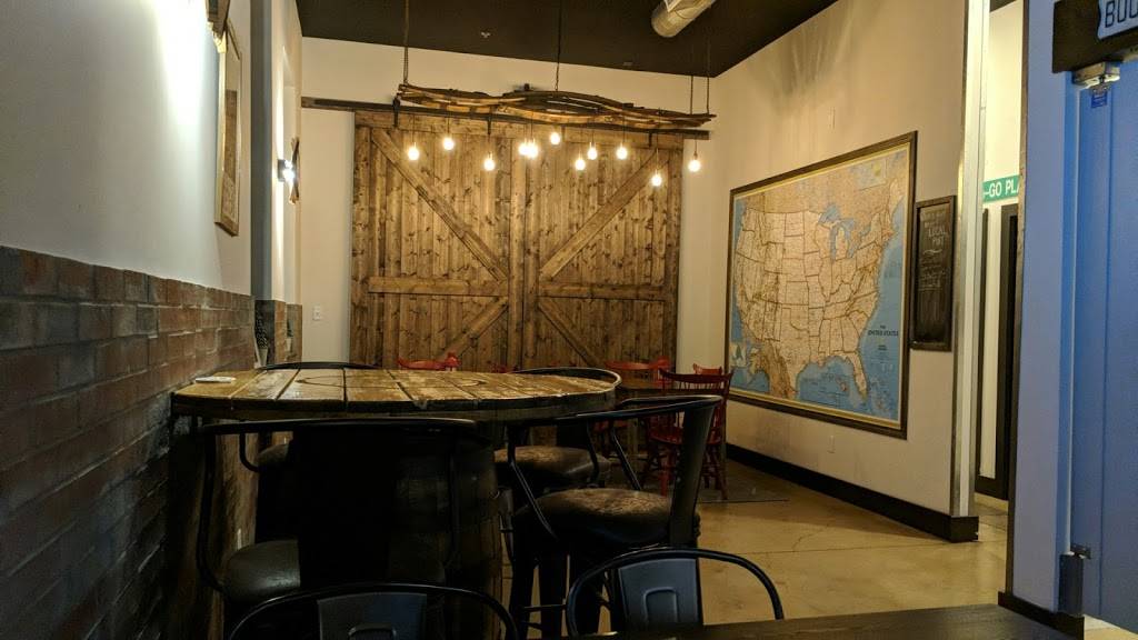 Local Pint | restaurant | 2750 Churchill Dr #170, Flower Mound, TX 75022, USA | 2142853628 OR +1 214-285-3628