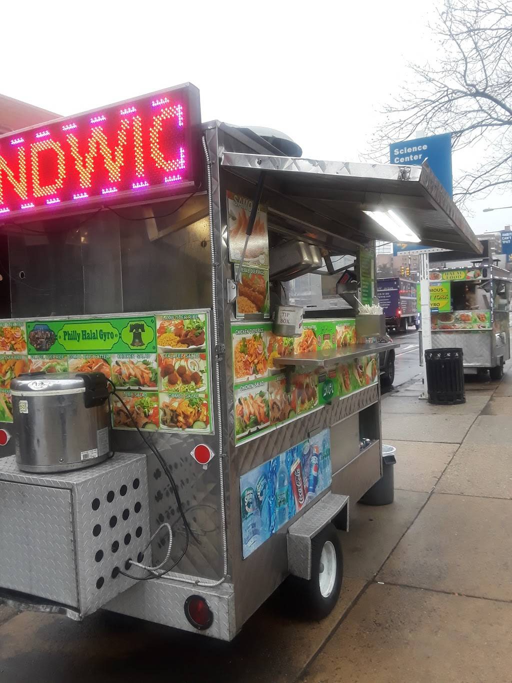 Drexel univercity cj halal food cart | restaurant | 15 S 33rd St, Philadelphia, PA 19104, USA | 2156266210 OR +1 215-626-6210