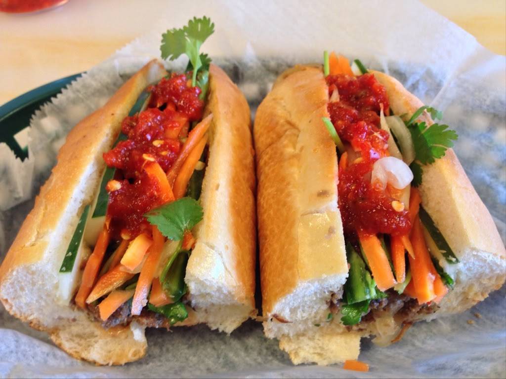 Miss Saigon Sandwiches & Noodles | meal takeaway | 4701 Shore Dr #105, Virginia Beach, VA 23455, USA | 7573186690 OR +1 757-318-6690