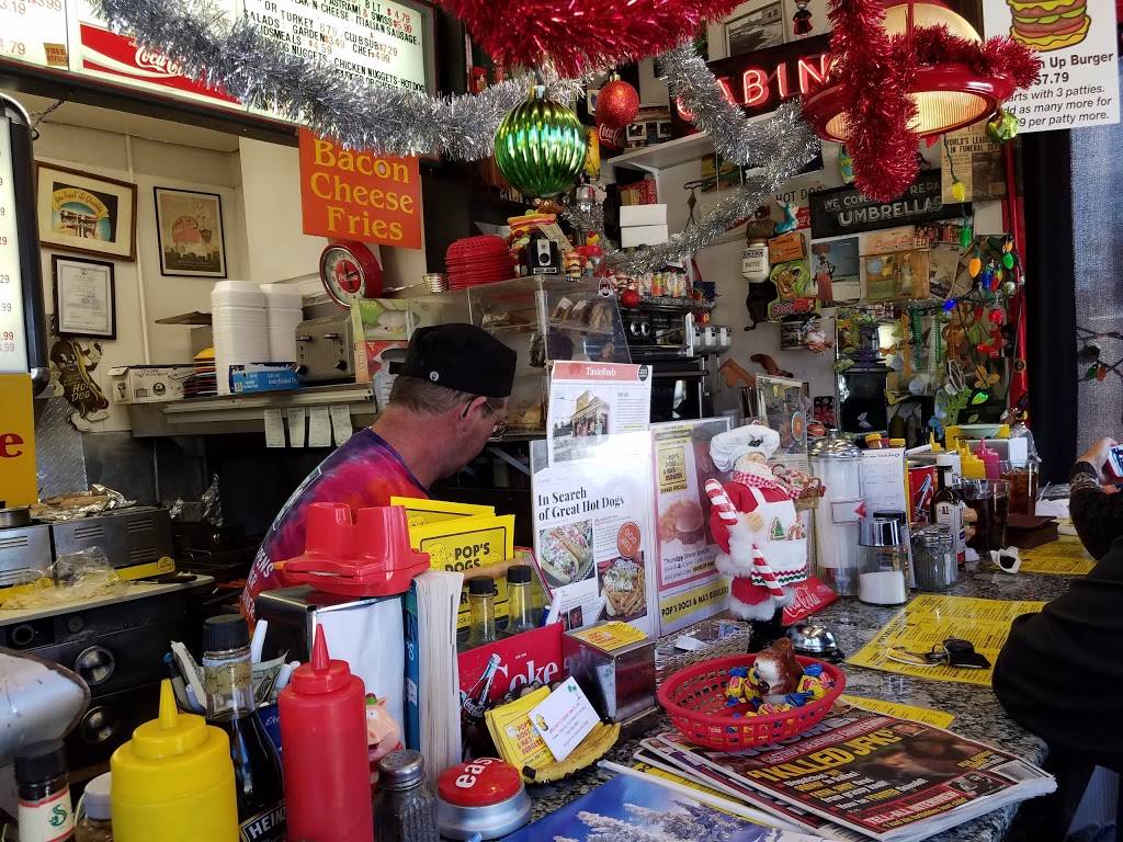 Pops Dogs & Mas Burgers | restaurant | 7301 Brook Rd, Richmond, VA 23227, USA | 8042665781 OR +1 804-266-5781