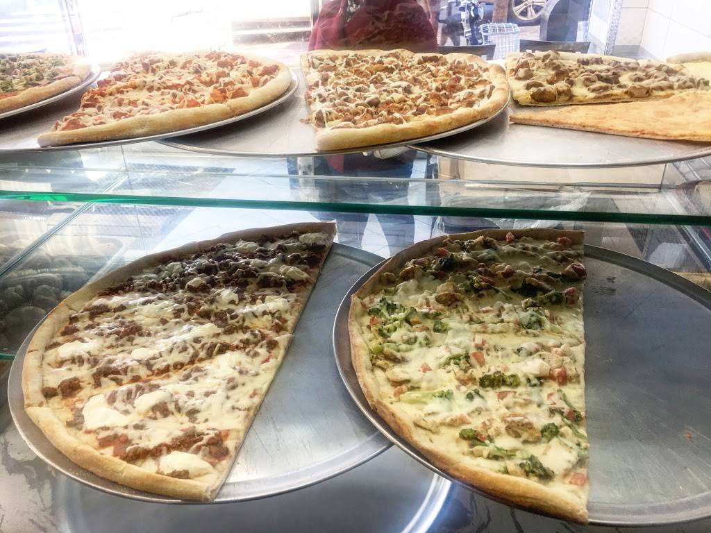 5 Star Pizza and Burgers | restaurant | 295 E Gun Hill Rd, Bronx, NY 10467, USA | 3478437342 OR +1 347-843-7342