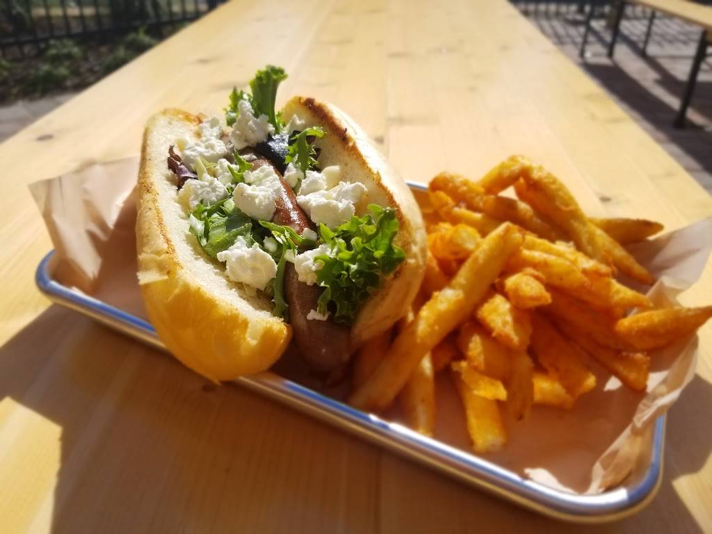 Fest | restaurant | 7044 Woodlake Commons Loop, Midlothian, VA 23112, USA | 8048182134 OR +1 804-818-2134