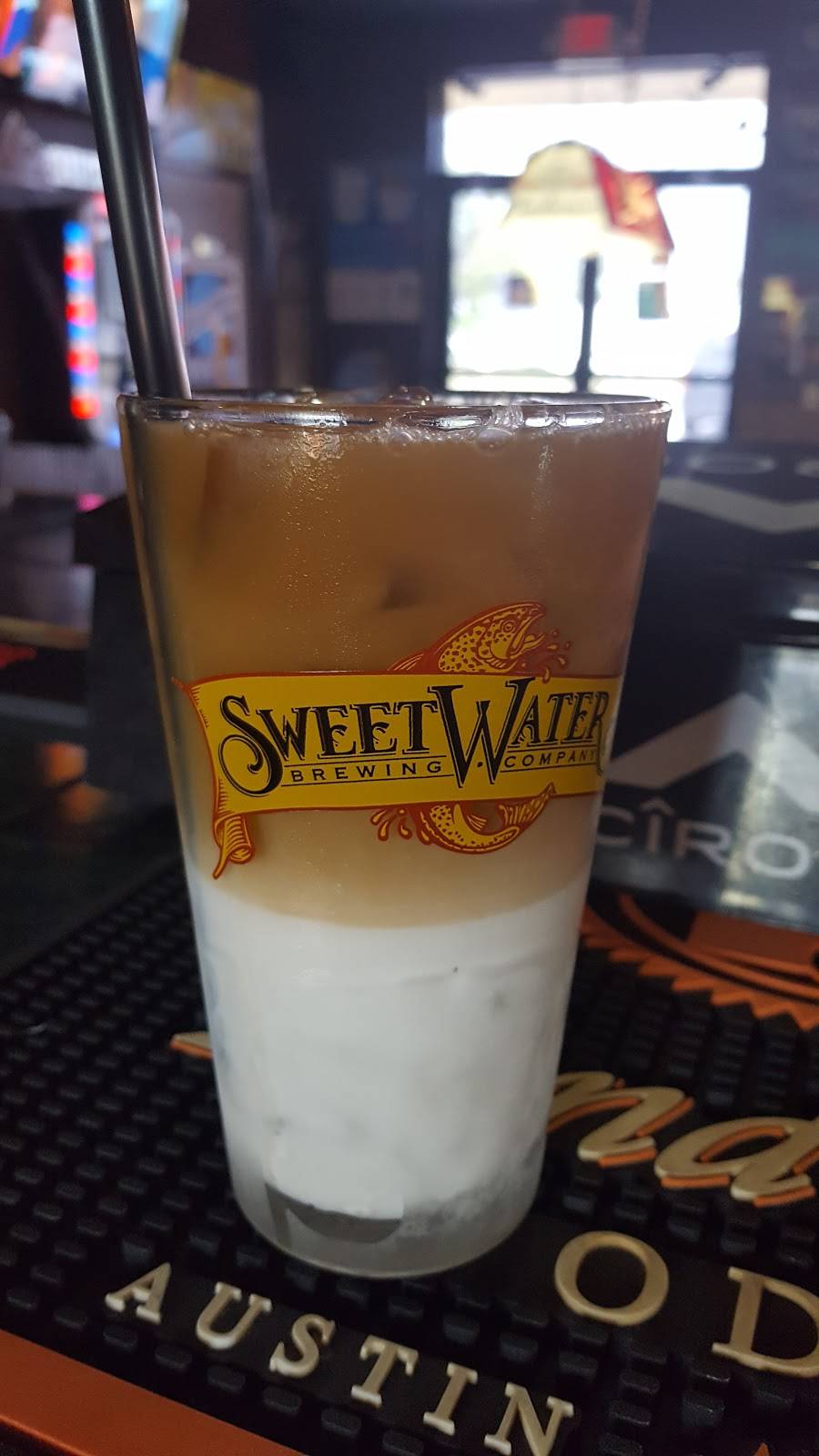 Charlies 2 Pub & Grill | restaurant | 3239 S US-1, Fort Pierce, FL 34982, USA | 7724295300 OR +1 772-429-5300