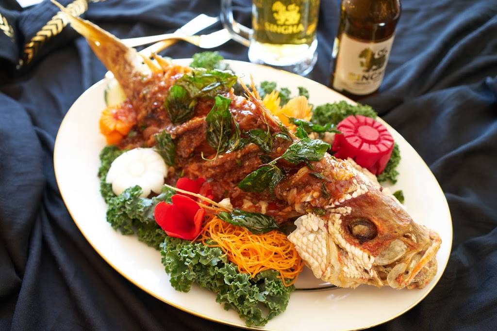 Thai Singha and Sushi | restaurant | 863 N Alafaya Trail, Orlando, FL 32828, USA | 4073828201 OR +1 407-382-8201