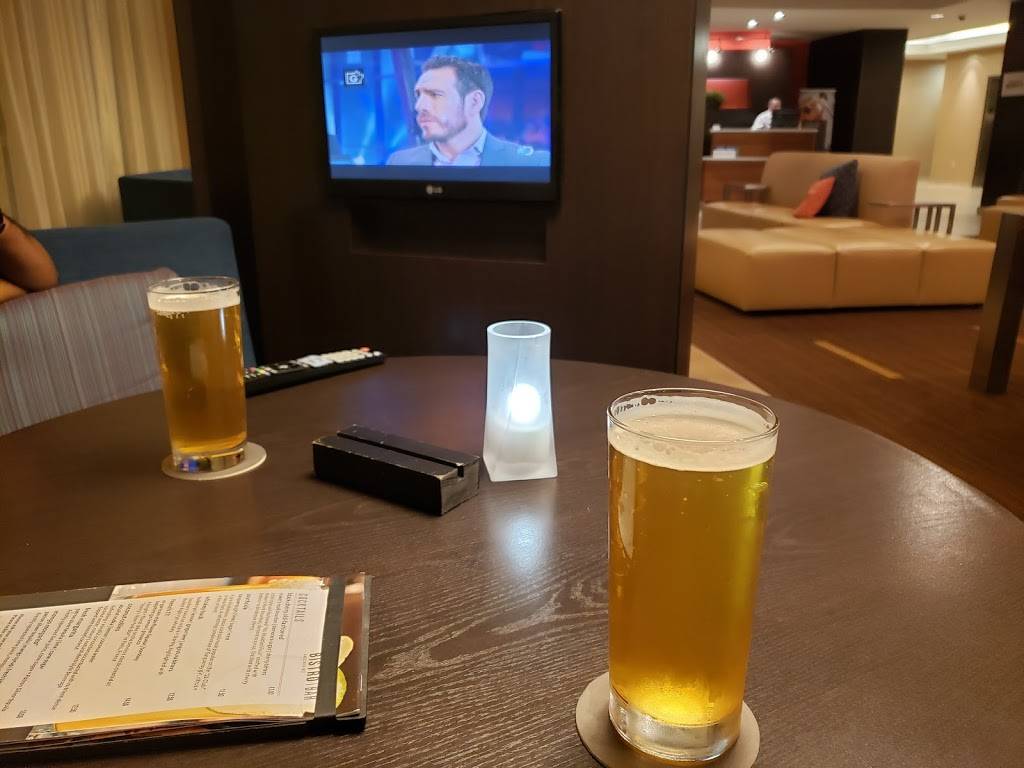 The Bistro – Eat. Drink. Connect.® | restaurant | 864 Exeter Rd, London, ON N6E 0A2, Canada | 5196800077 OR +1 519-680-0077