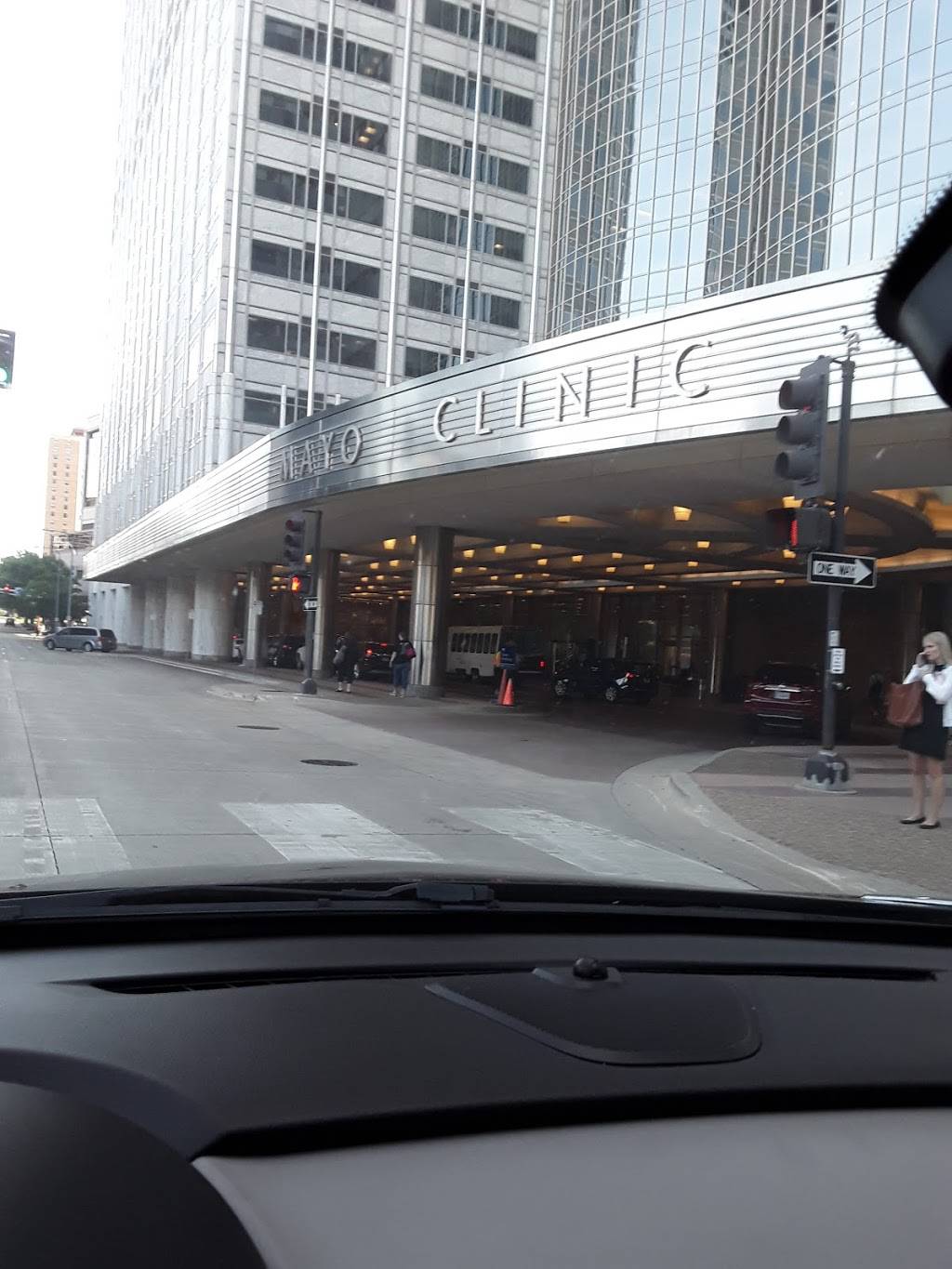 Patient / Visitor Cafeteria (Mayo) | restaurant | Annenberg Plaza, Rochester, MN 55902, USA | 5072842511 OR +1 507-284-2511