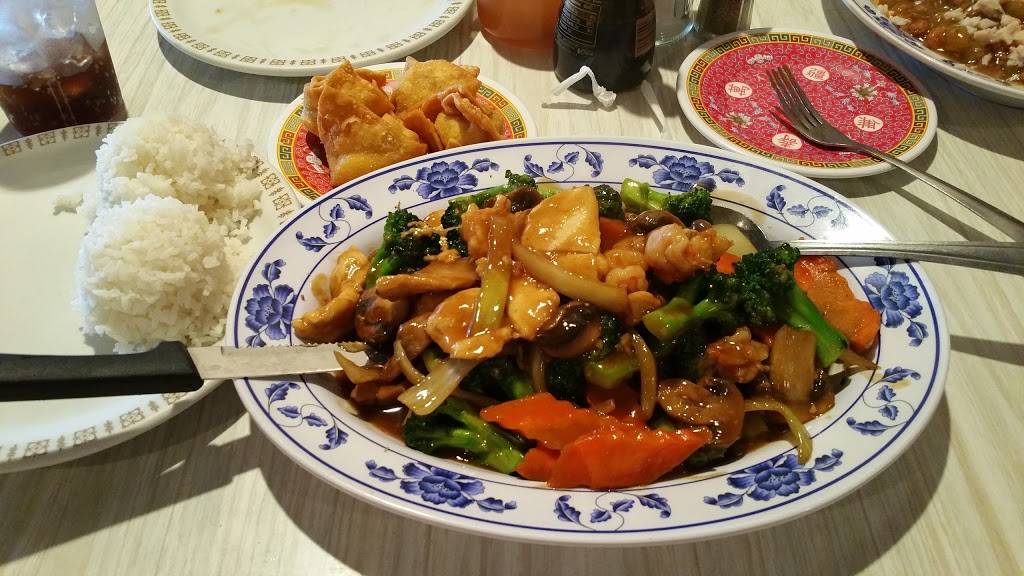 Peking Cafe | restaurant | 1521 5th Ave S, South St Paul, MN 55075, USA | 6514551291 OR +1 651-455-1291