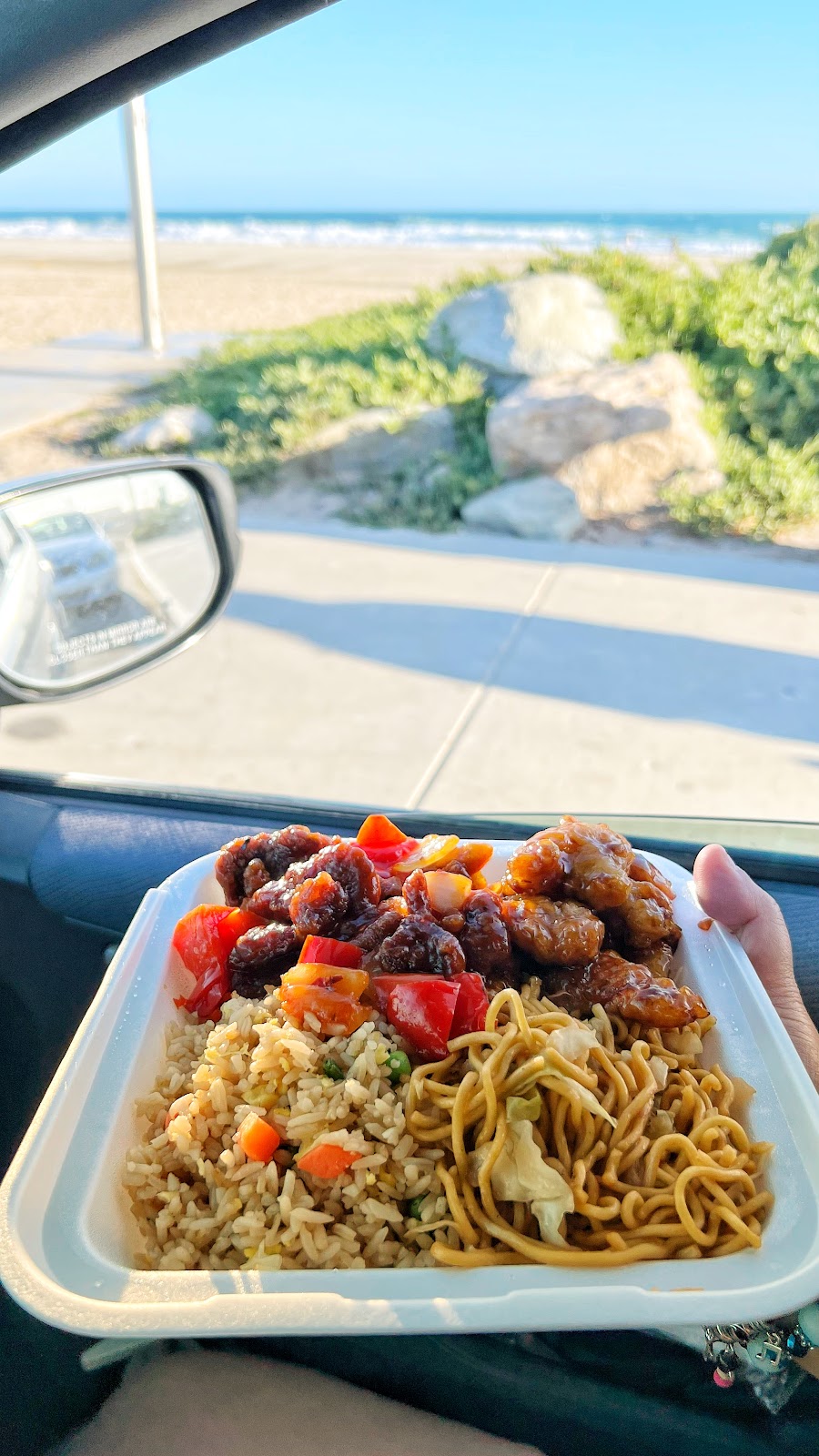 Panda Express | restaurant | 731 Town Center Dr, Oxnard, CA 93036, USA | 8054568790 OR +1 805-456-8790