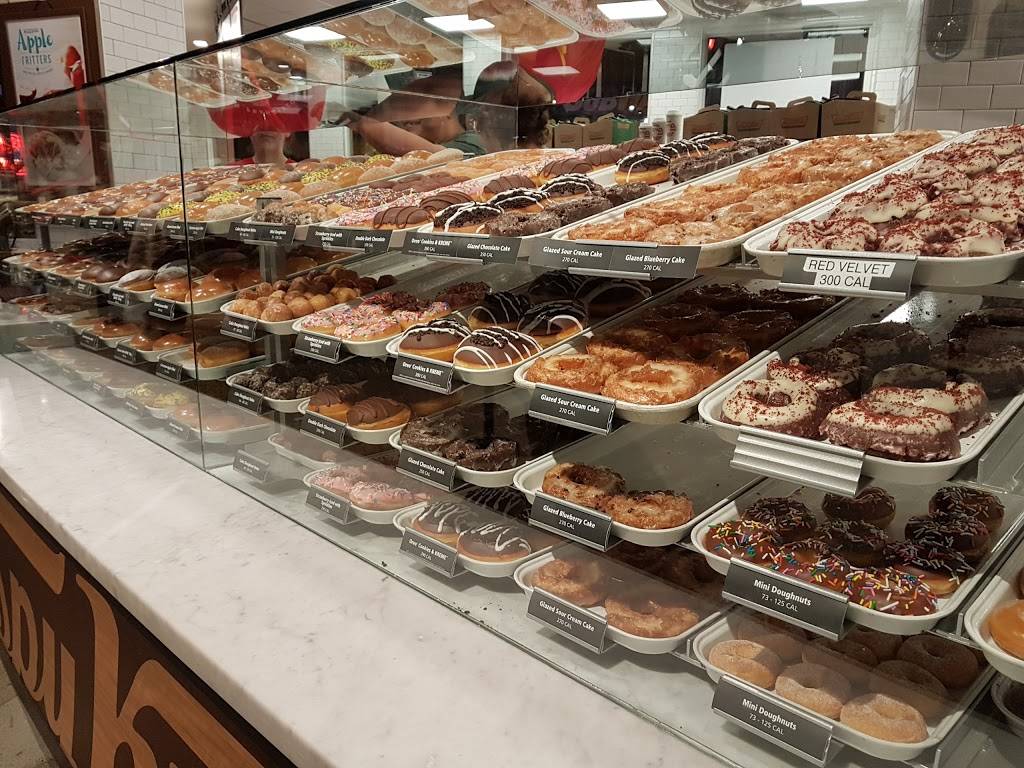 Krispy Kreme | cafe | 353 Jefferson St, San Francisco, CA 94133, USA | 4157751123 OR +1 415-775-1123