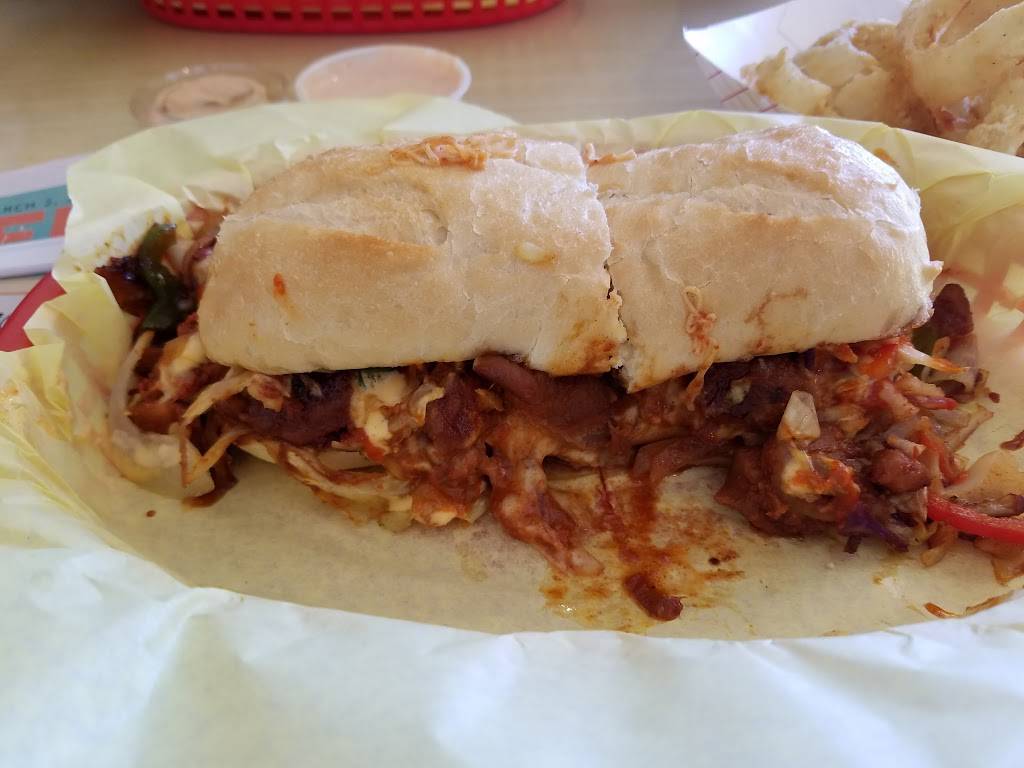 Bumblebees BBQ & Grill | restaurant | 7962 State St, Midvale, UT 84047, USA | 8015610608 OR +1 801-561-0608