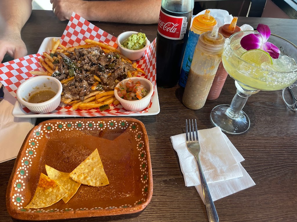 Papis Cantina | restaurant | 501 University Ave, San Diego, CA 92103, USA | 6192289084 OR +1 619-228-9084