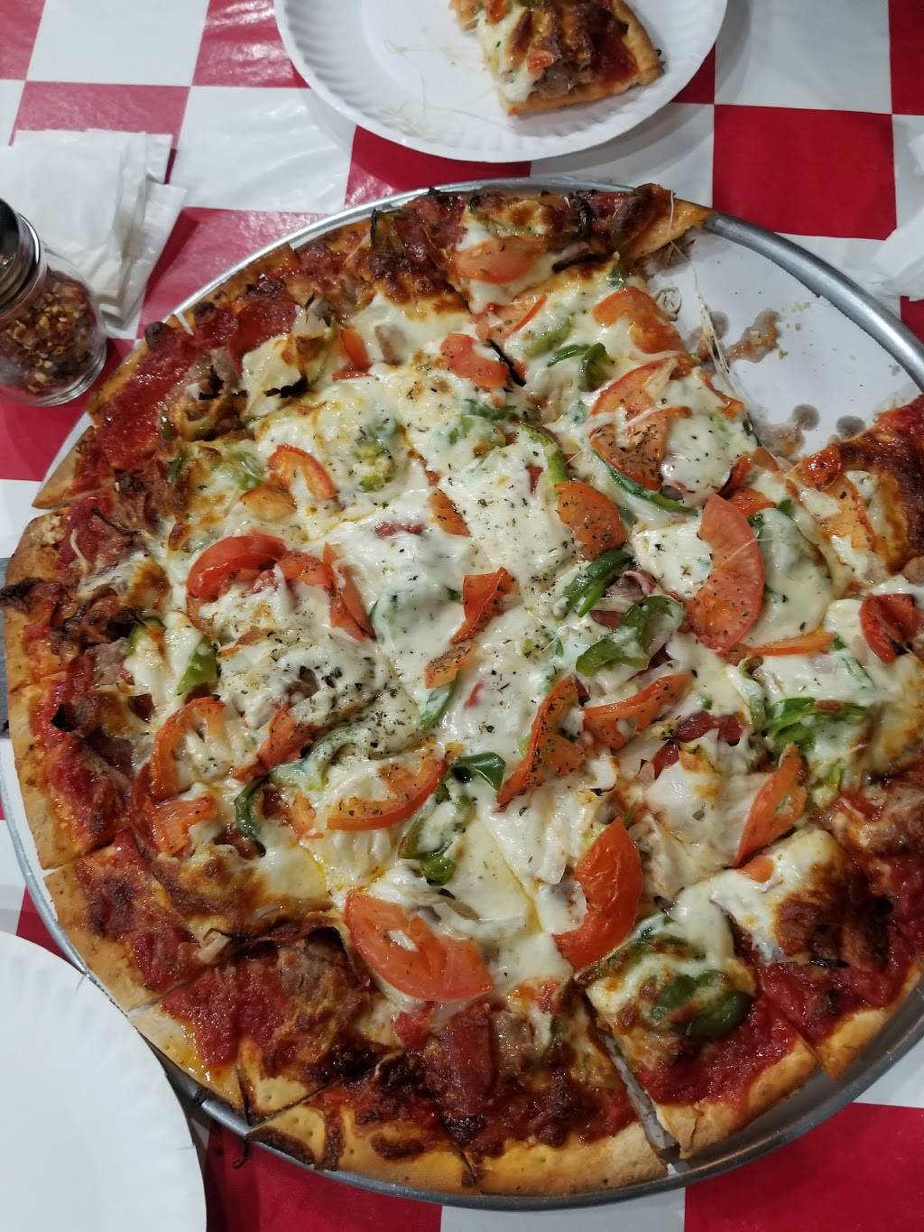 Rosatis Pizza | restaurant | 5404 Grand Ave, Gurnee, IL 60031, USA | 8473609400 OR +1 847-360-9400