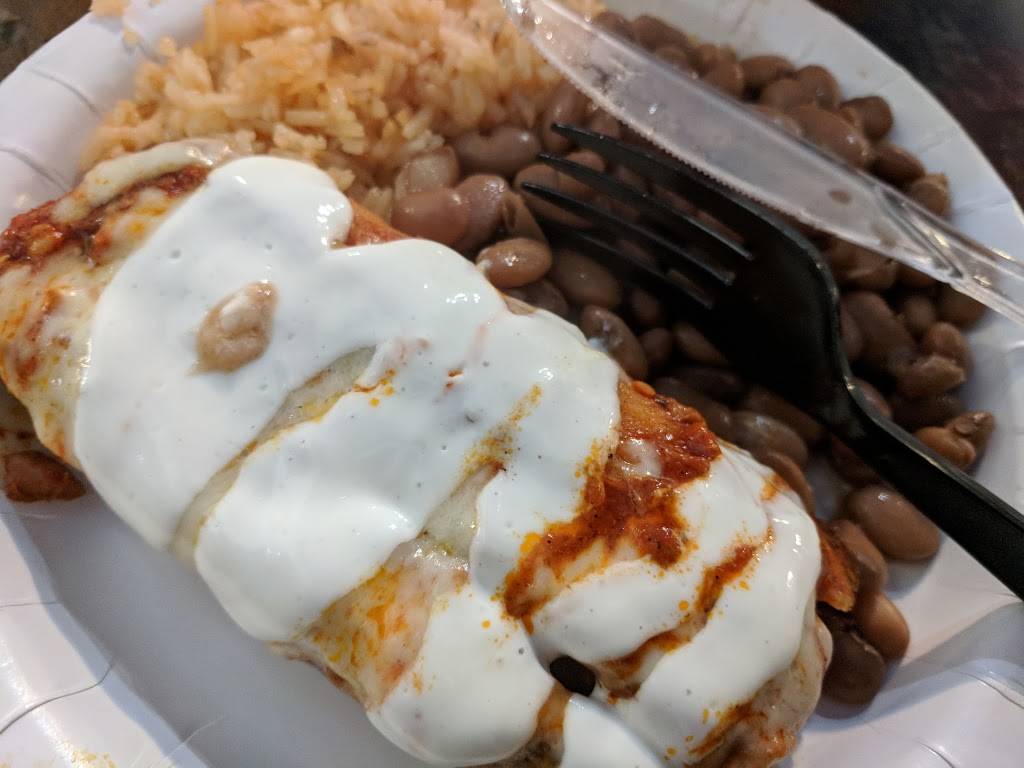 La Cumbre Taqueria SF | restaurant | 515 Valencia St, San Francisco, CA 94110, USA | 4158638205 OR +1 415-863-8205