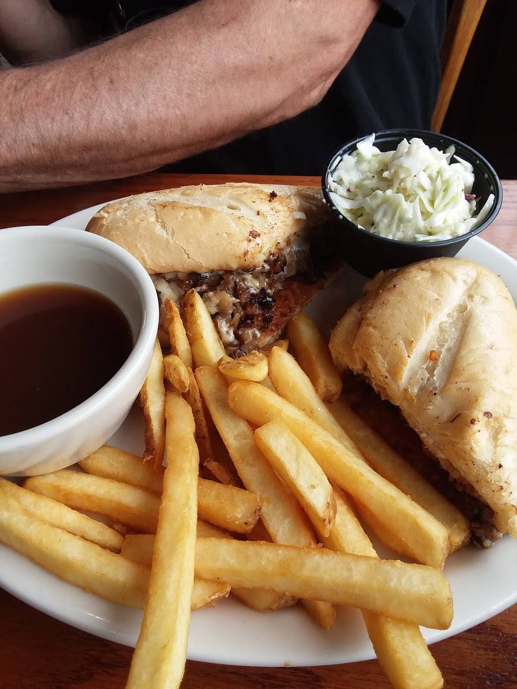 Cracker Barrel Old Country Store | restaurant | 5975 S 6th St, Springfield, IL 62703, USA | 2175292290 OR +1 217-529-2290